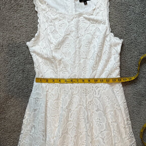 CITY STUDIO | Lace Fit & Flare Sleeveless Dress | White | Size: 11 - Picture 8 of 13